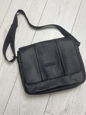 James Campbell Black Leather Messenger Satchel